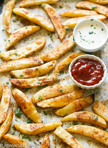 Baked Crispy Potato Wedges - Immaculate Bites