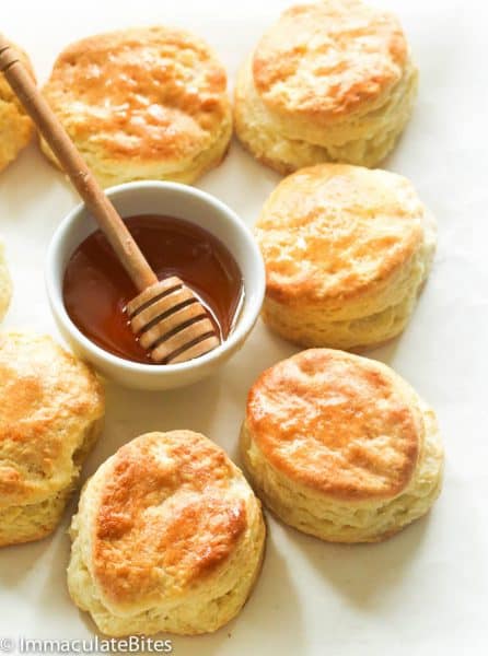 Southern Buttermilk Biscuits - Immaculate Bites