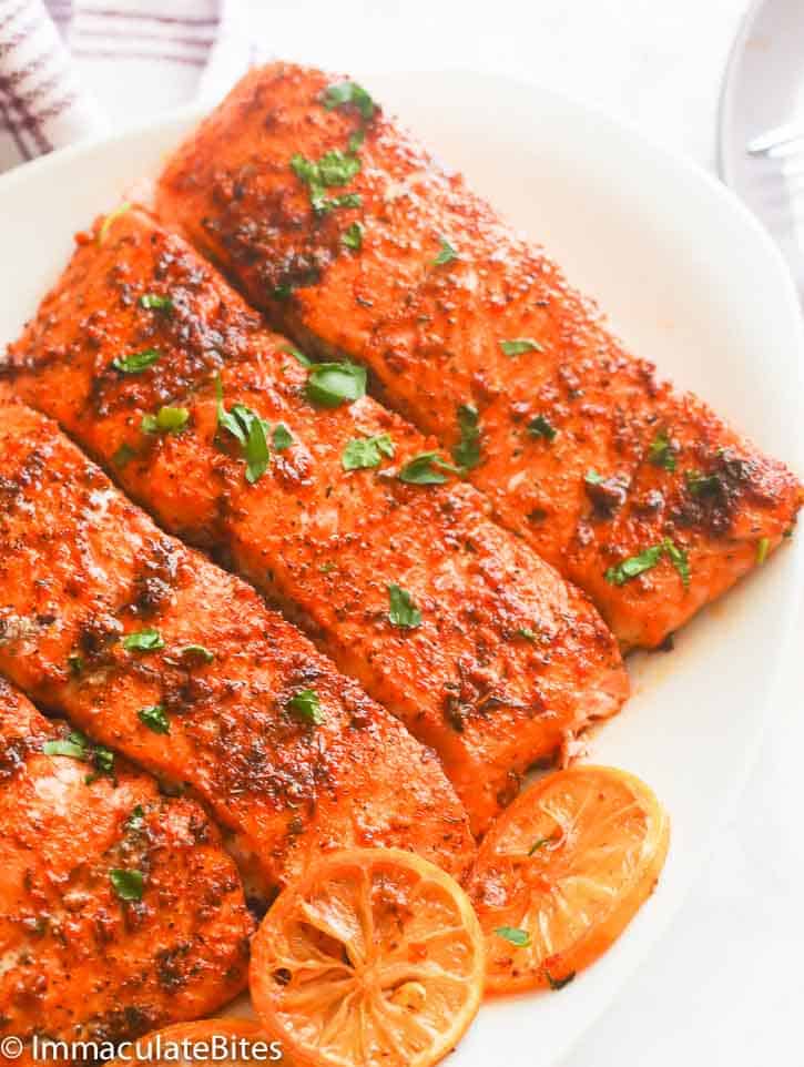 Recipe For Salmon Fillets Oven : Baked Salmon In Foil With Garlic ...
