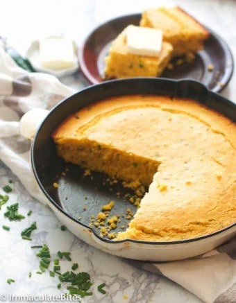 Skillet Cornbread - Immaculate Bites