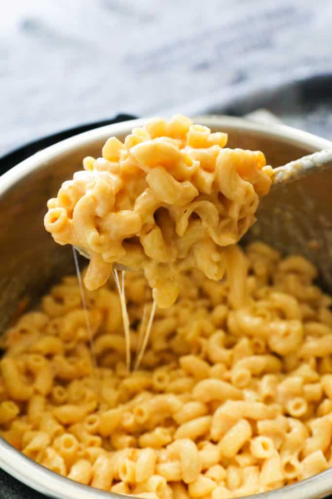 Instant Pot Mac and Cheese - Immaculate Bites Comfort Food Recipes