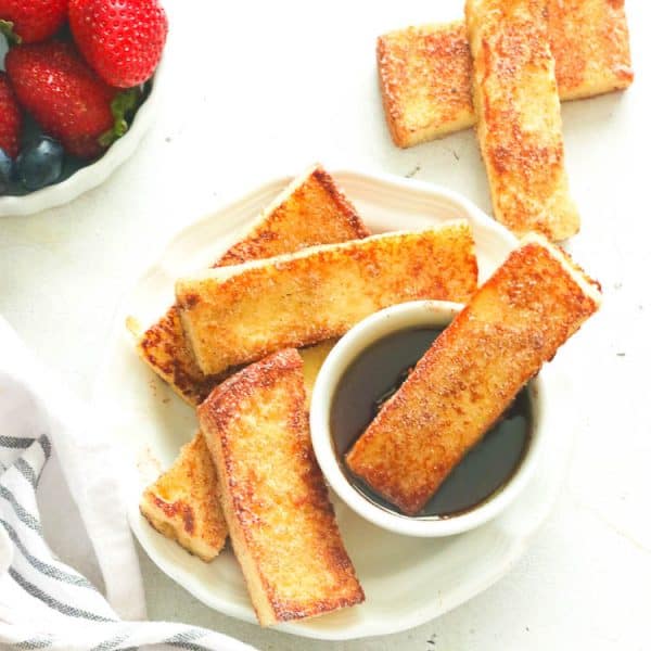 Easy Cinnamon French Toast Sticks - Immaculate Bites Comfort Food Recipes
