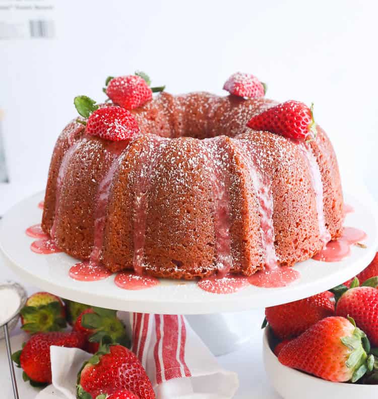 real strawberries pound cake
