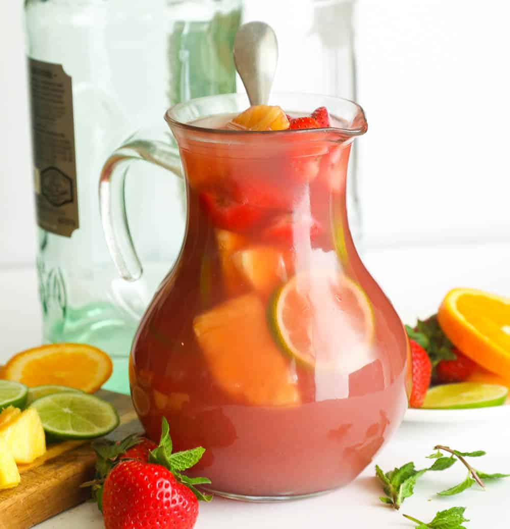 13 Easy Pitcher Cocktails - Best Drink Pitcher Recipes for Parties