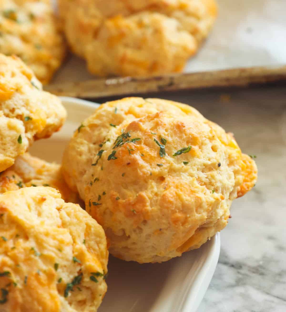 Red Lobster Cheddar Bay Biscuits - Insanely Good