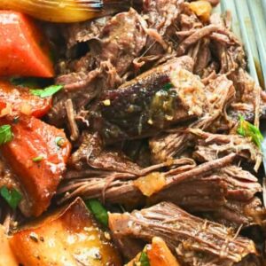 Oven Pot Roast Recipe The Secret to Perfect Family Dinners (1)