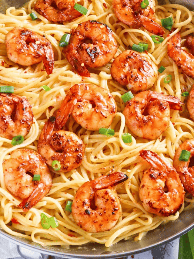 Delicious Bang Bang Shrimp Pasta Recipe - Immaculate Bites