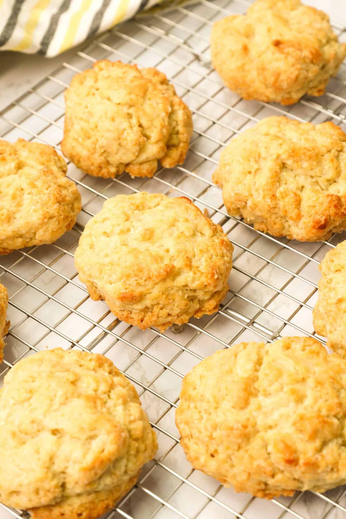 Easy Buttermilk Drop Biscuits - Immaculate Bites
