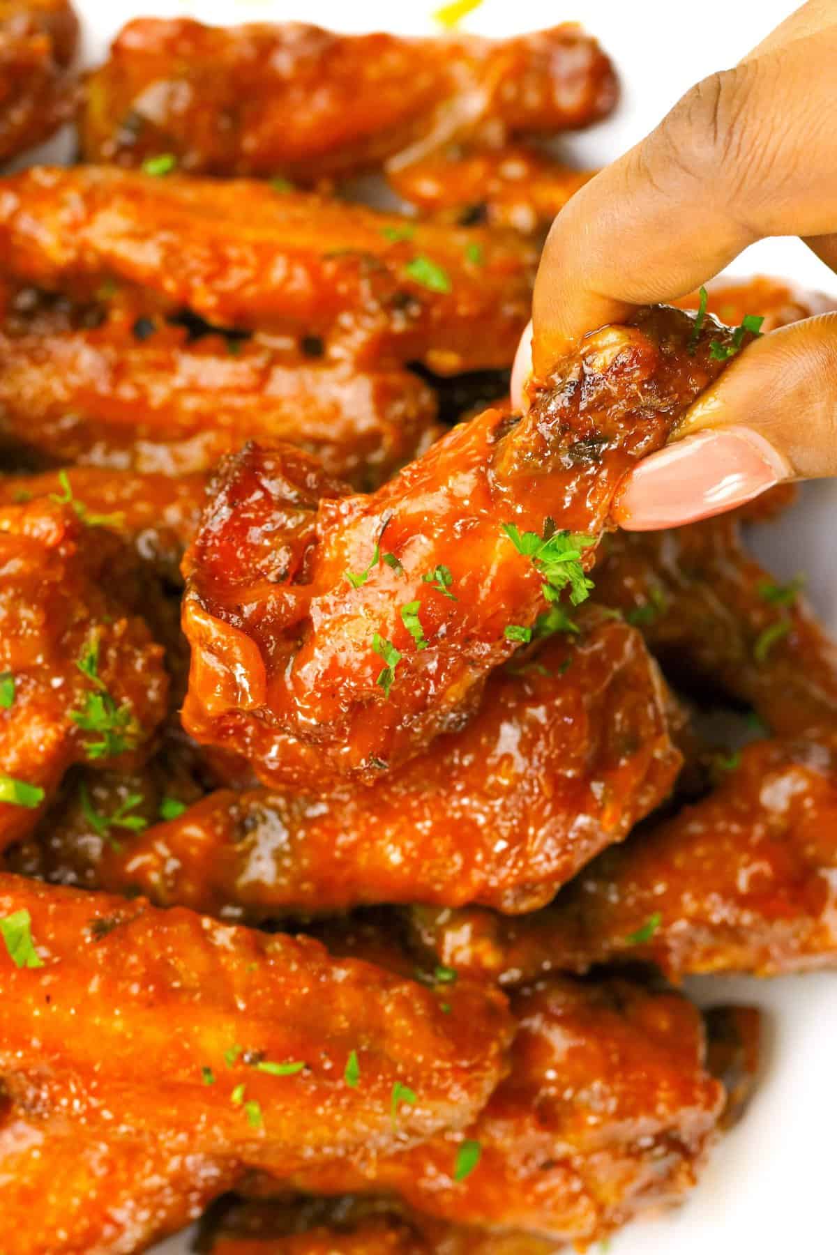 Diving into delectable mango habanero chicken wings for the perfect game-day appetizer