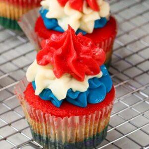 4th of July cupcakes ready to start the party