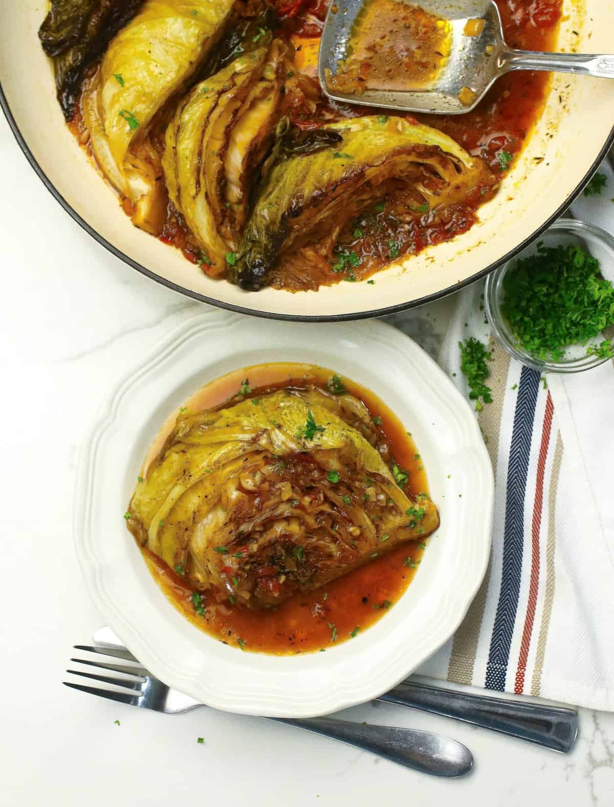 Serving up nutritious and delicious braised cabbage wedges