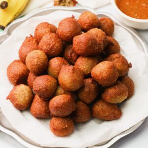 A plateful of soul-satisfying banana fritters